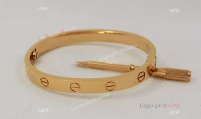 Cartier Love bracelet Yellow Gold Bracelet with screwdriver